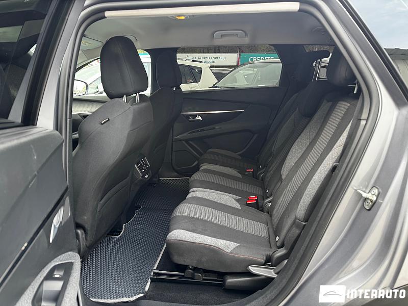 Peugeot 5008 6 peugeot 5008 2020