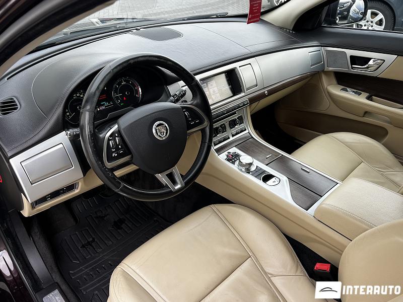 Jaguar XF 5 jaguar xf 2012