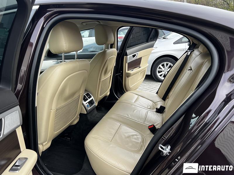 Jaguar XF 6 jaguar xf 2012