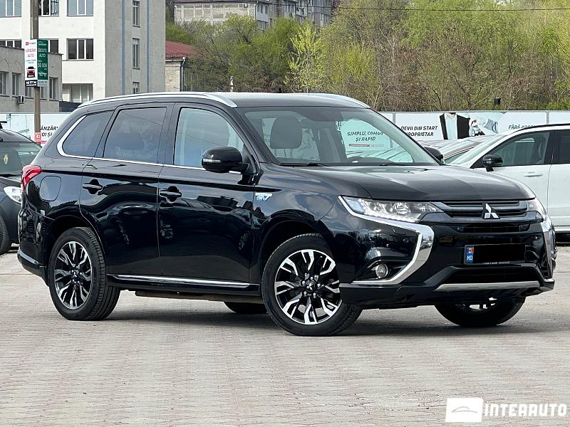 Mitsubishi Outlander 4 mitsubishi outlander 2015