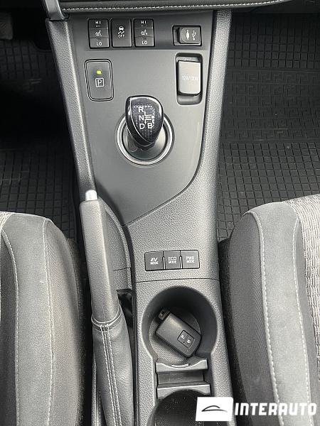 Toyota Auris 13 toyota auris 2018