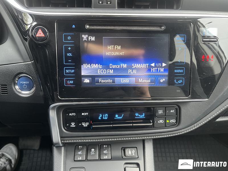 Toyota Auris 12 toyota auris 2018