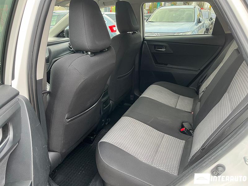 Toyota Auris 15 toyota auris 2018