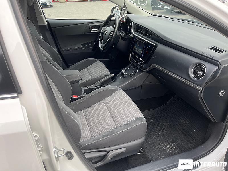 Toyota Auris 14 toyota auris 2018