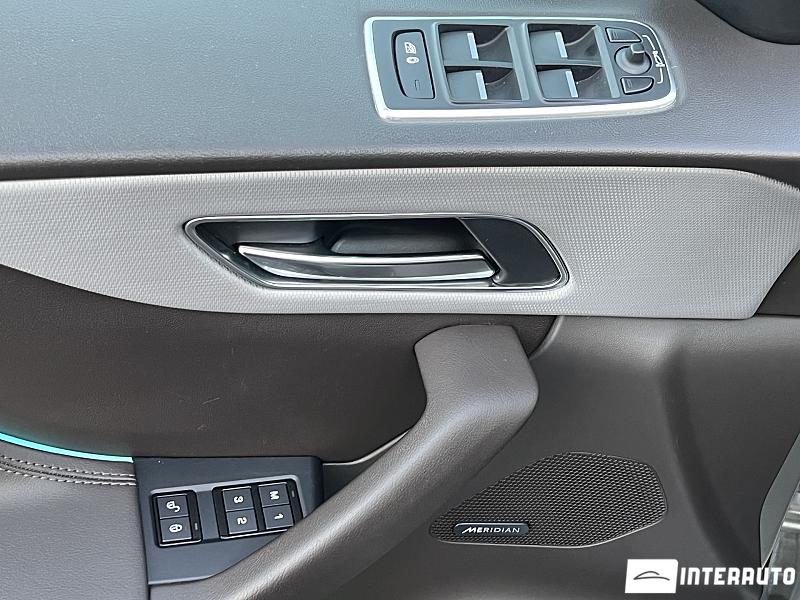 Jaguar F-Pace 8 jaguar f-pace 2016