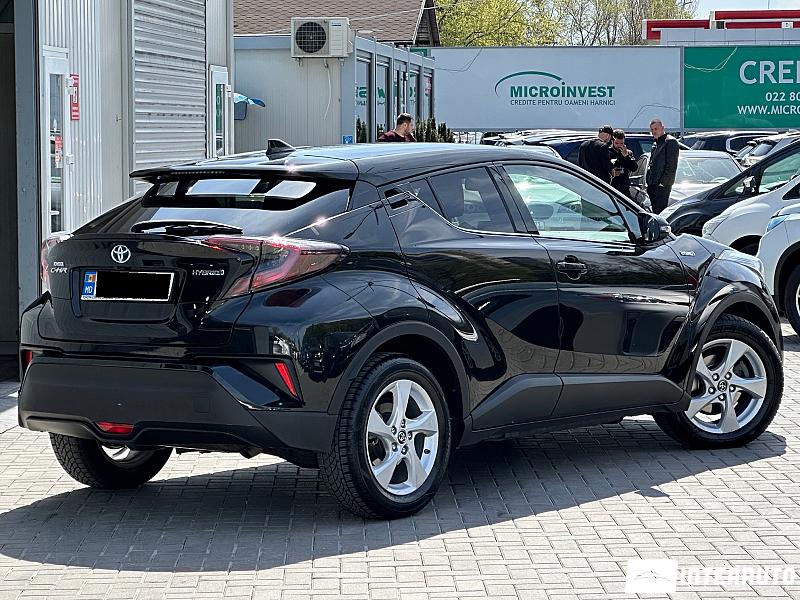 Toyota C-HR 3 toyota c-hr 2017