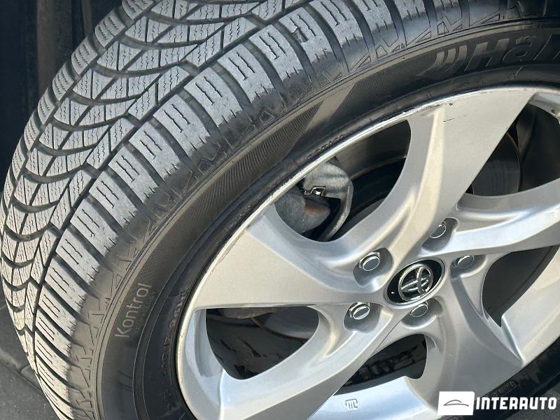 Toyota C-HR 16 toyota c-hr 2017