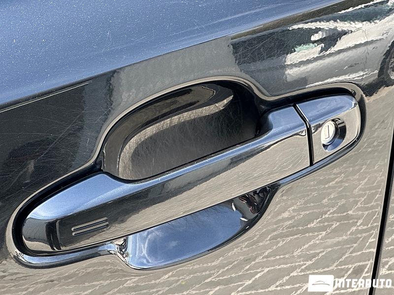 Toyota C-HR 15 toyota c-hr 2017