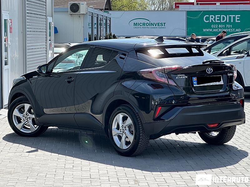 Toyota C-HR 4 toyota c-hr 2017