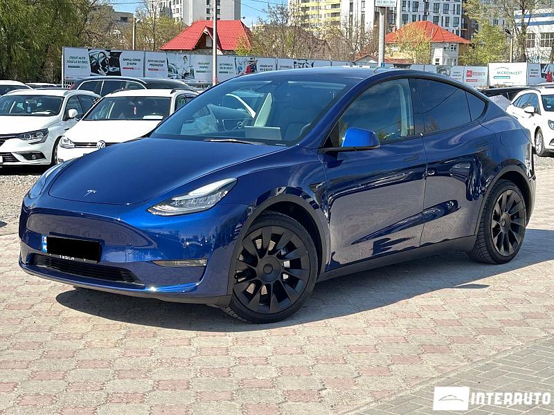 tesla model y 2022