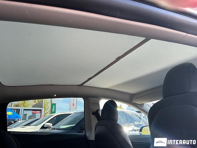 Tesla Model Y 17 tesla model y 2022