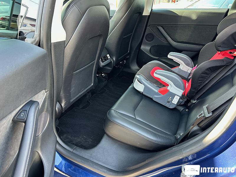 Tesla Model Y 15 tesla model y 2022