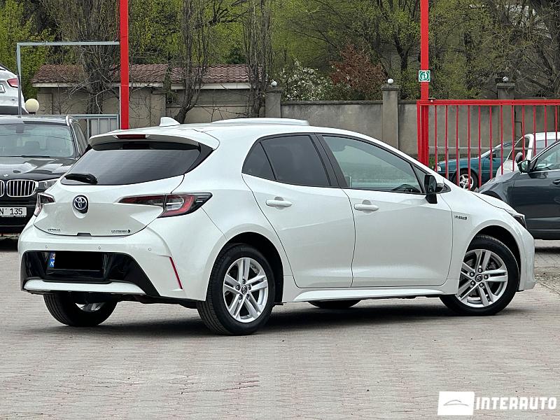 Toyota Corolla 2 toyota corolla 2019
