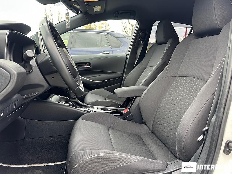 Toyota Corolla 5 toyota corolla 2019
