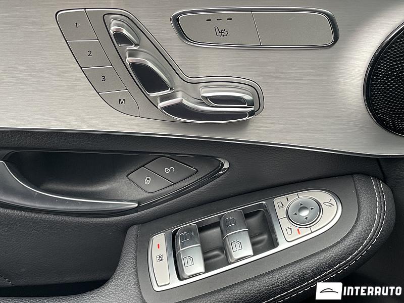 Mercedes GLC 300 7 mercedes glc 300 2018