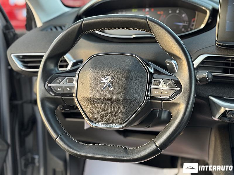 Peugeot 5008 7 peugeot 5008 2020