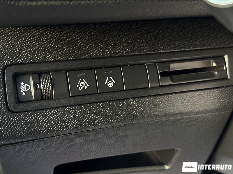 Peugeot 5008 23 peugeot 5008 2020