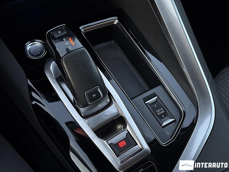 Peugeot 5008 13 peugeot 5008 2020