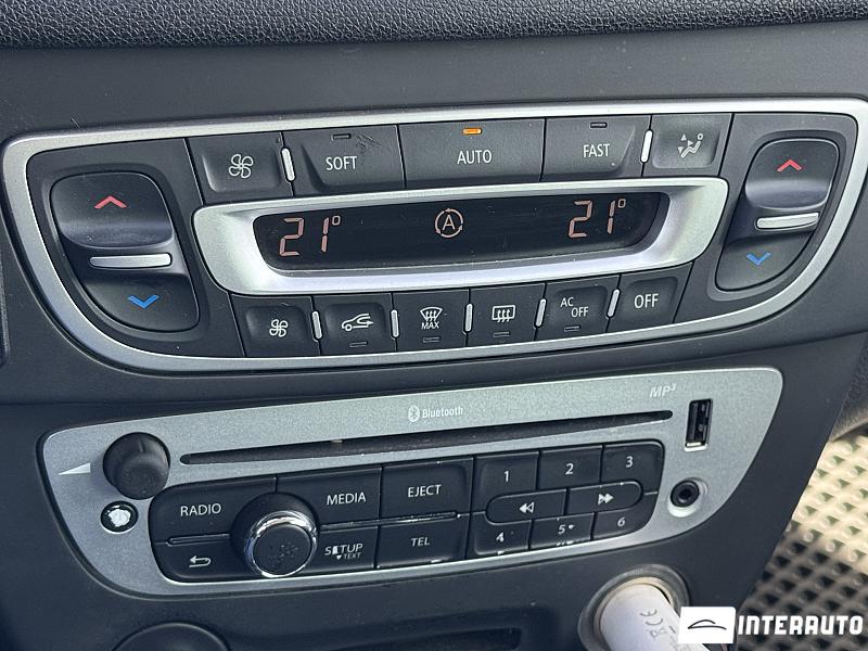 Renault Megane 10 renault megane 2012