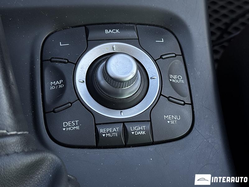 Renault Megane 12 renault megane 2012