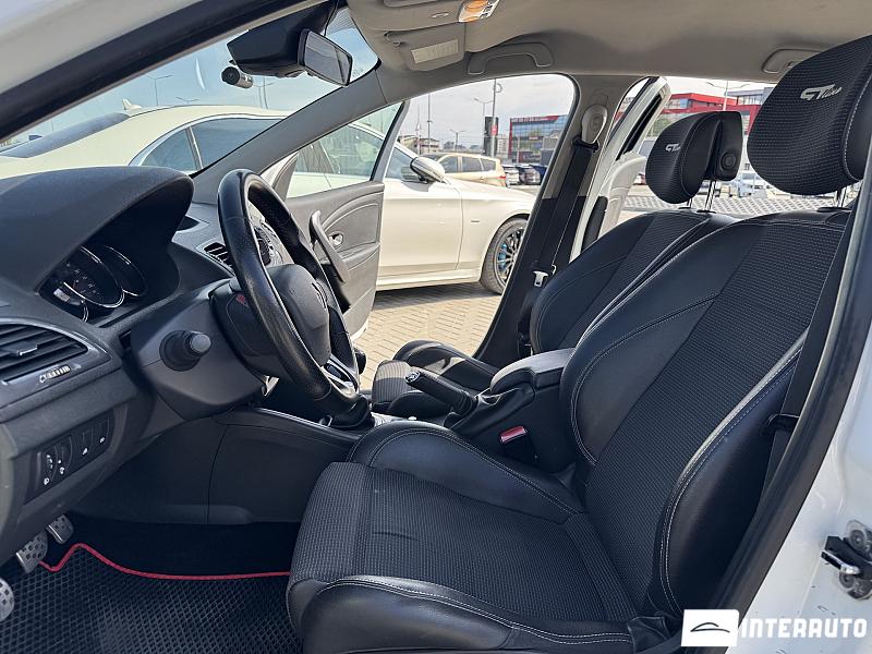 Renault Megane 5 renault megane 2012