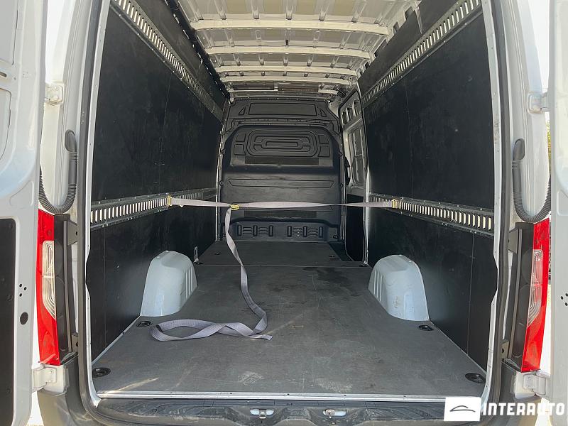 Mercedes Sprinter 13 mercedes sprinter 2023