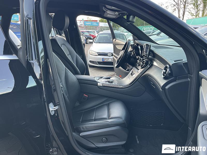 Mercedes GLC 350e 19 mercedes glc 350e 2019