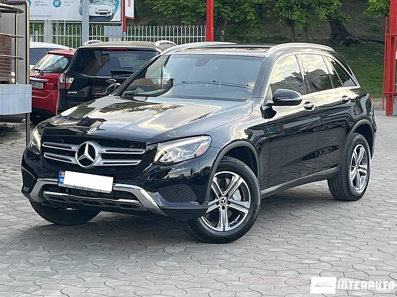Mercedes GLC 350e 2 mercedes glc 350e 2019