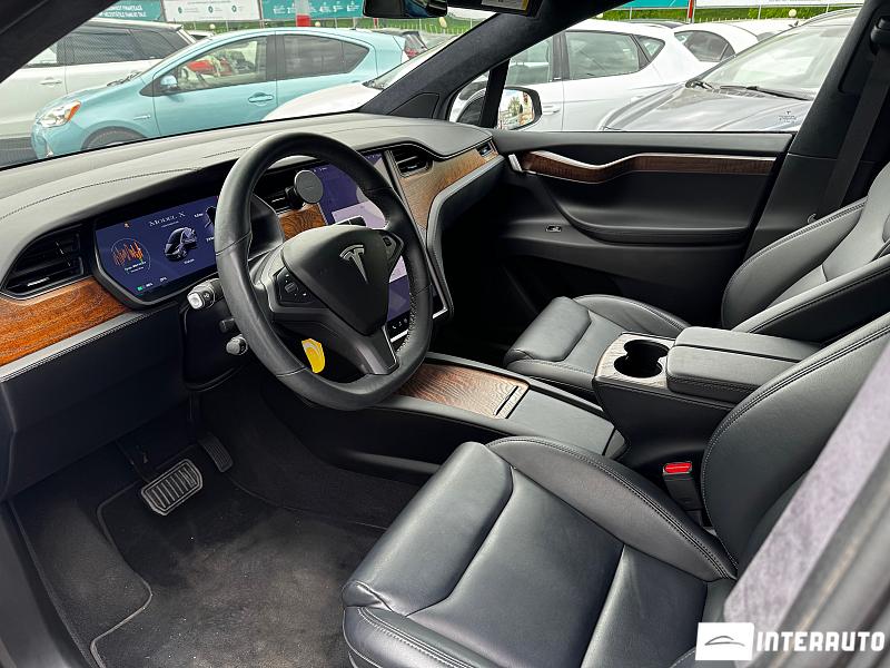 Tesla Model X 5 tesla model x 2020