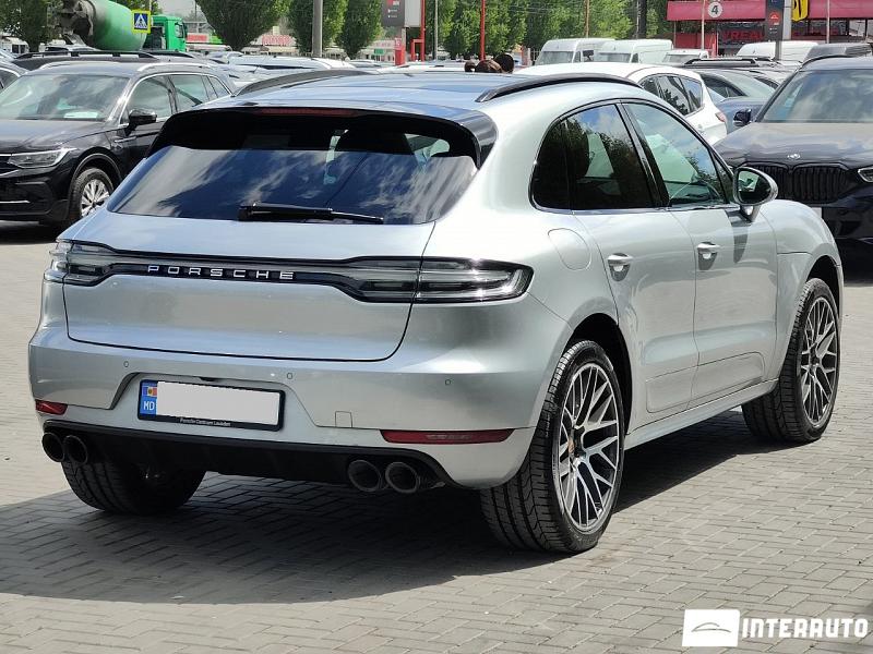 Porsche Macan 2 porsche macan 2019