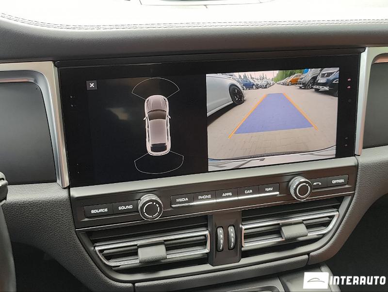 Porsche Macan 12 porsche macan 2019