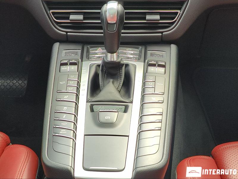 Porsche Macan 14 porsche macan 2019
