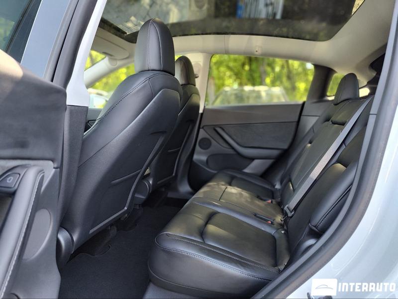 Tesla Model Y 9 tesla model y 2021