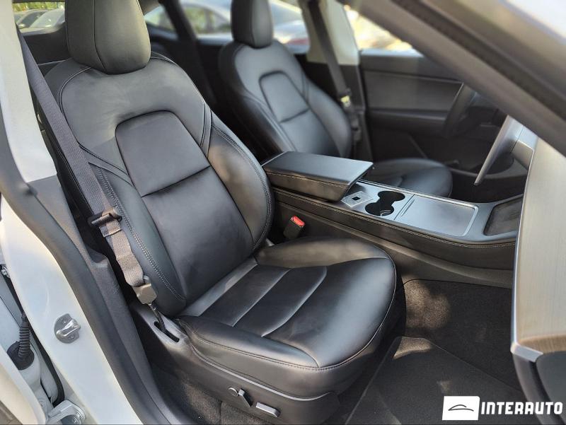 Tesla Model Y 7 tesla model y 2021