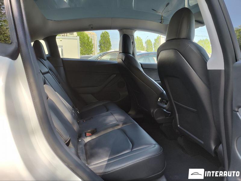 Tesla Model Y 8 tesla model y 2021