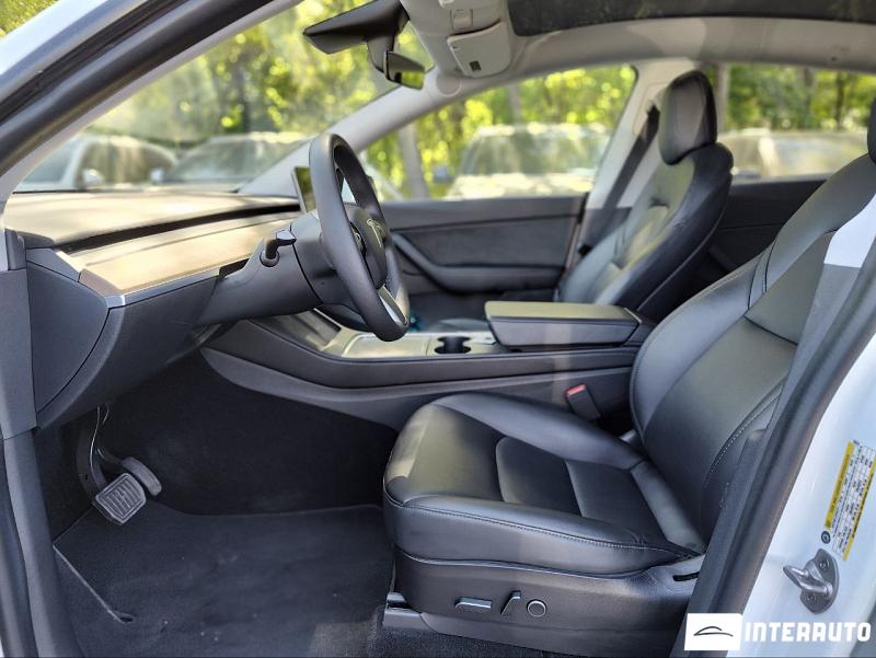 Tesla Model Y 5 tesla model y 2021