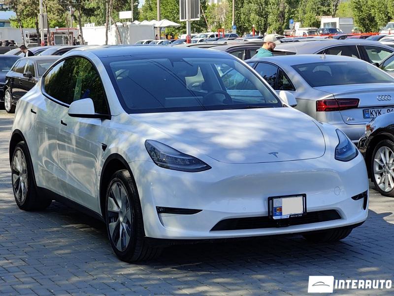 Tesla Model Y 3 tesla model y 2021