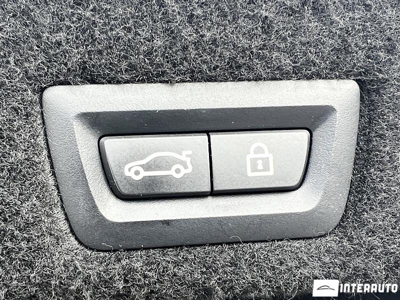 BMW 745e 26 bmw 745e 2019