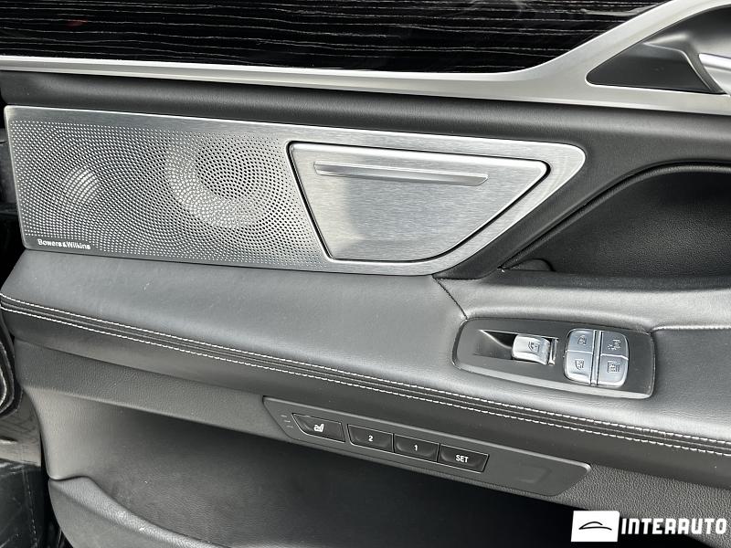 BMW 745e 19 bmw 745e 2019