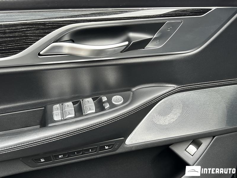 BMW 745e 18 bmw 745e 2019