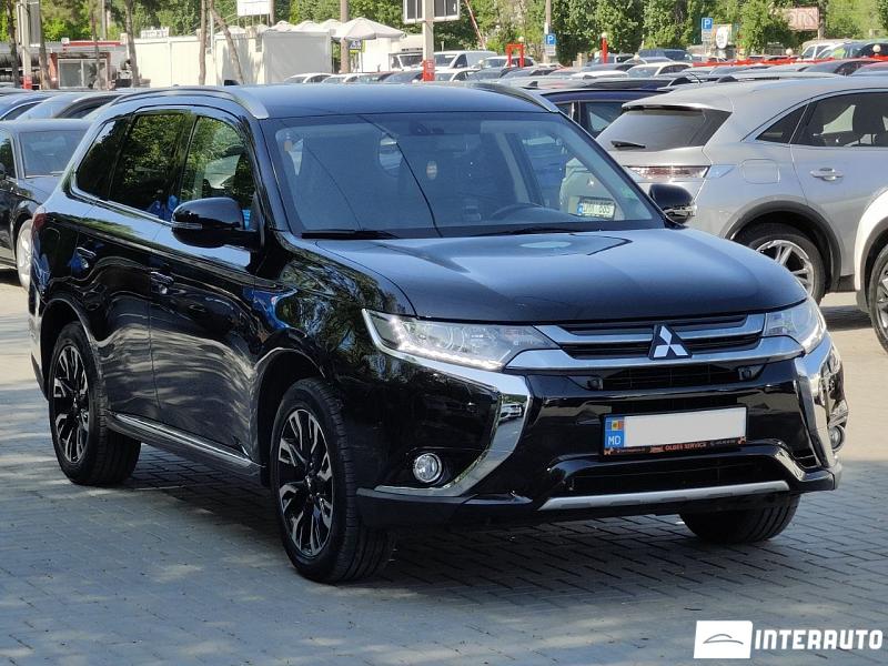 Mitsubishi Outlander 3 mitsubishi outlander 2015