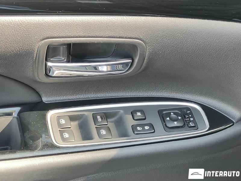 Mitsubishi Outlander 15 mitsubishi outlander 2015