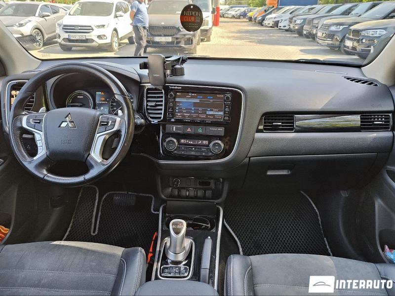 Mitsubishi Outlander 6 mitsubishi outlander 2015