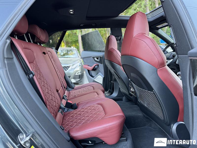 Audi SQ8 22 audi sq8 2023