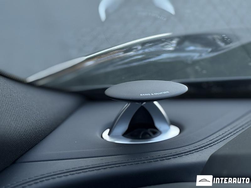 Audi SQ8 12 audi sq8 2023