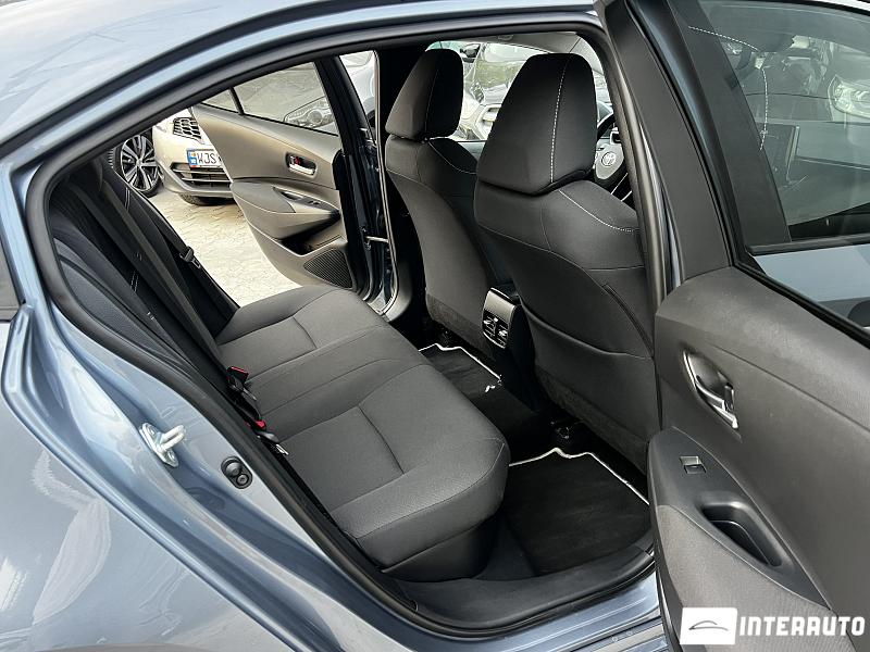 Toyota Corolla 16 toyota corolla 2019