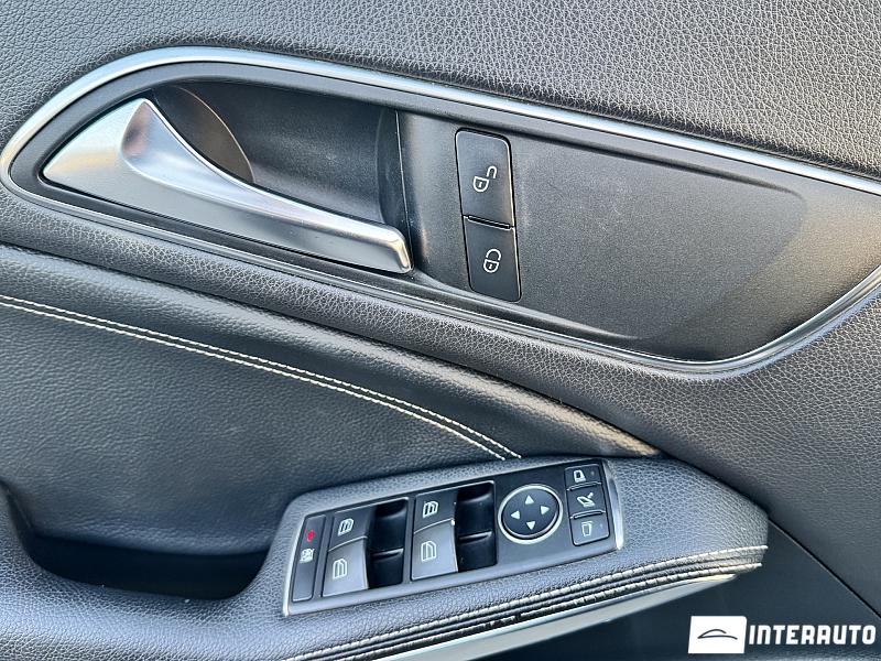 Mercedes CLA 200 18 mercedes cla 200 2013