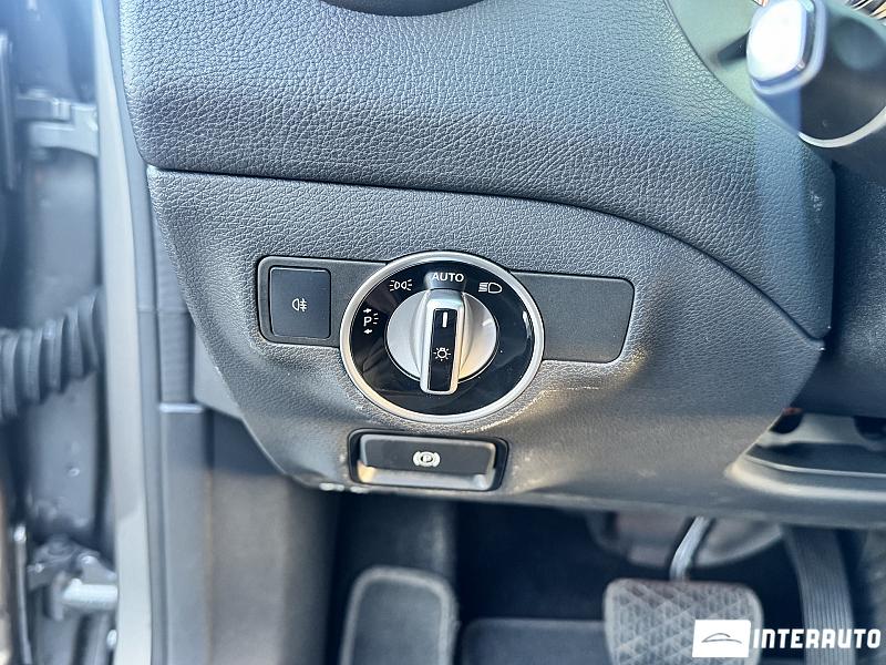 Mercedes CLA 200 19 mercedes cla 200 2013