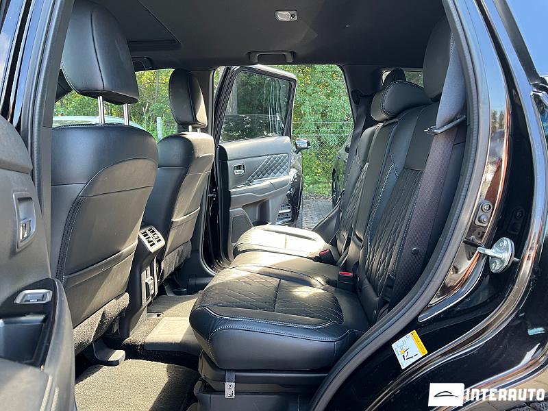 Mitsubishi Outlander 20 mitsubishi outlander 2019