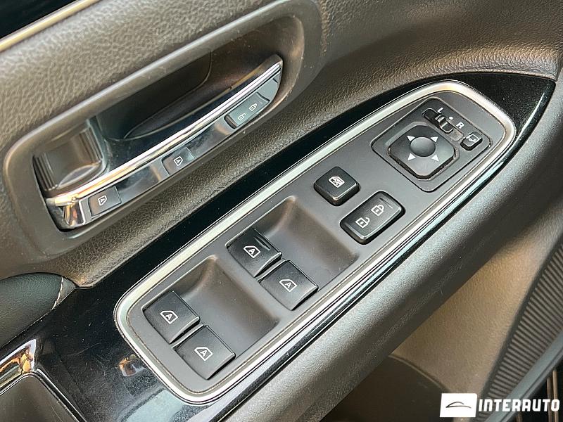 Mitsubishi Outlander 6 mitsubishi outlander 2019